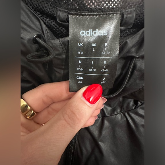 ADIDAS Women’s Black Windbreaker, Size Medium. - Picture 3 of 8